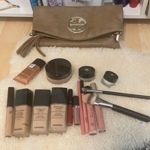 Authentic chanel makeup and chanel brush